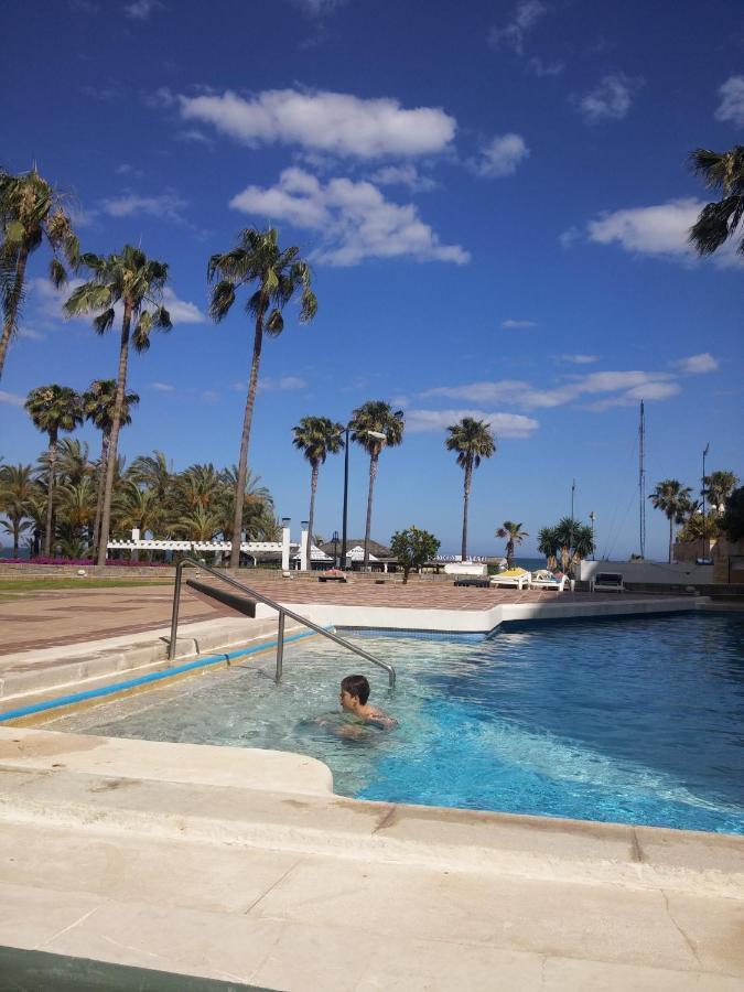 Torremolinos Beach Apartment Buitenkant foto
