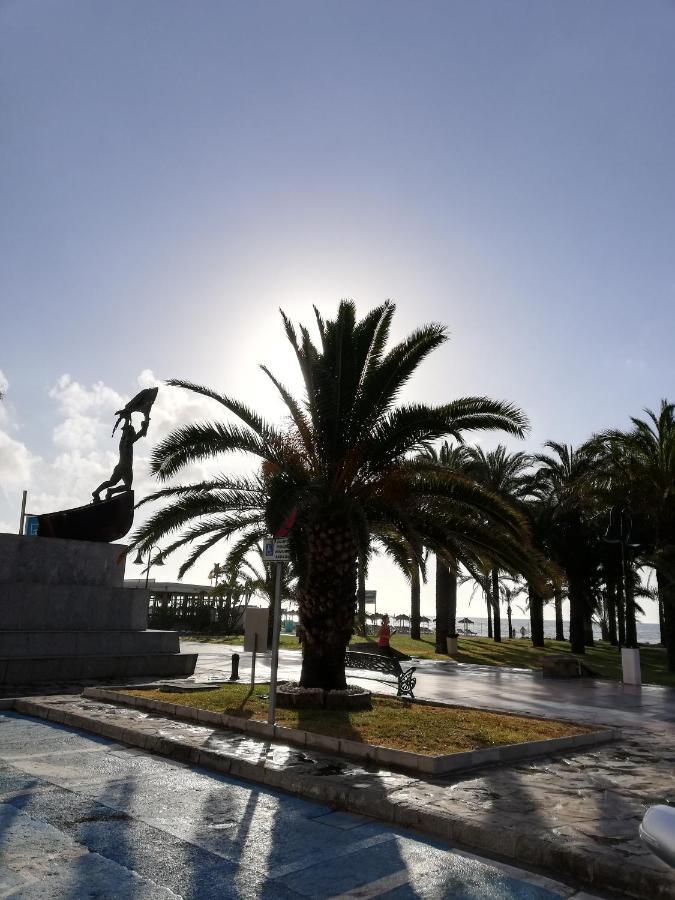 Torremolinos Beach Apartment Buitenkant foto